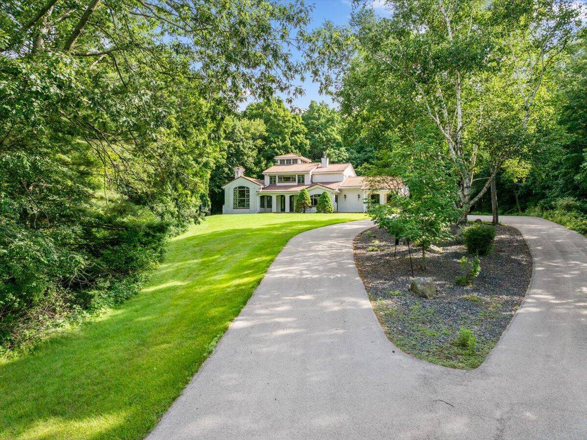 Hartford, WI 53027,5820 E Waterford ROAD