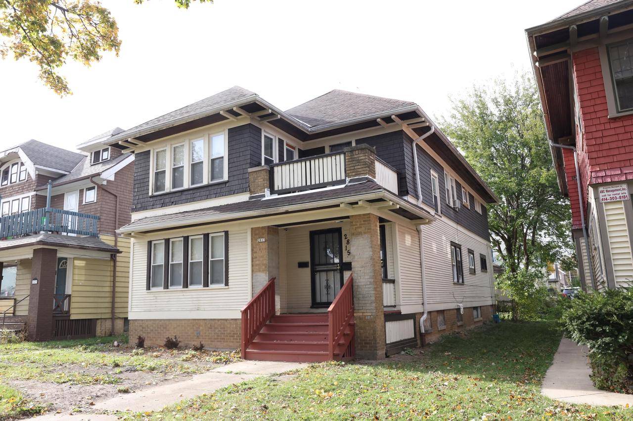 Milwaukee, WI 53210,2813 N 49th STREET #2815