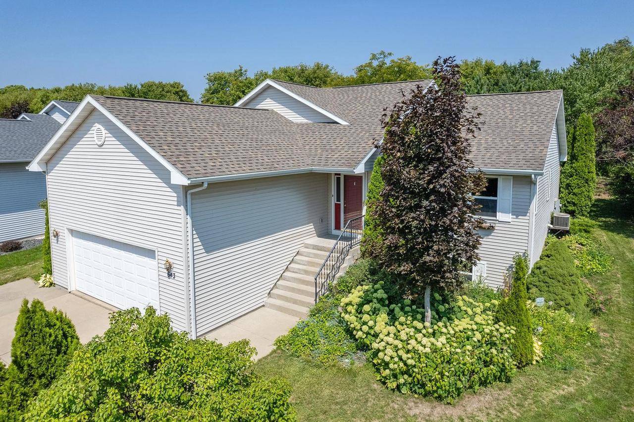 Baraboo, WI 53913,643 Parkside Avenue