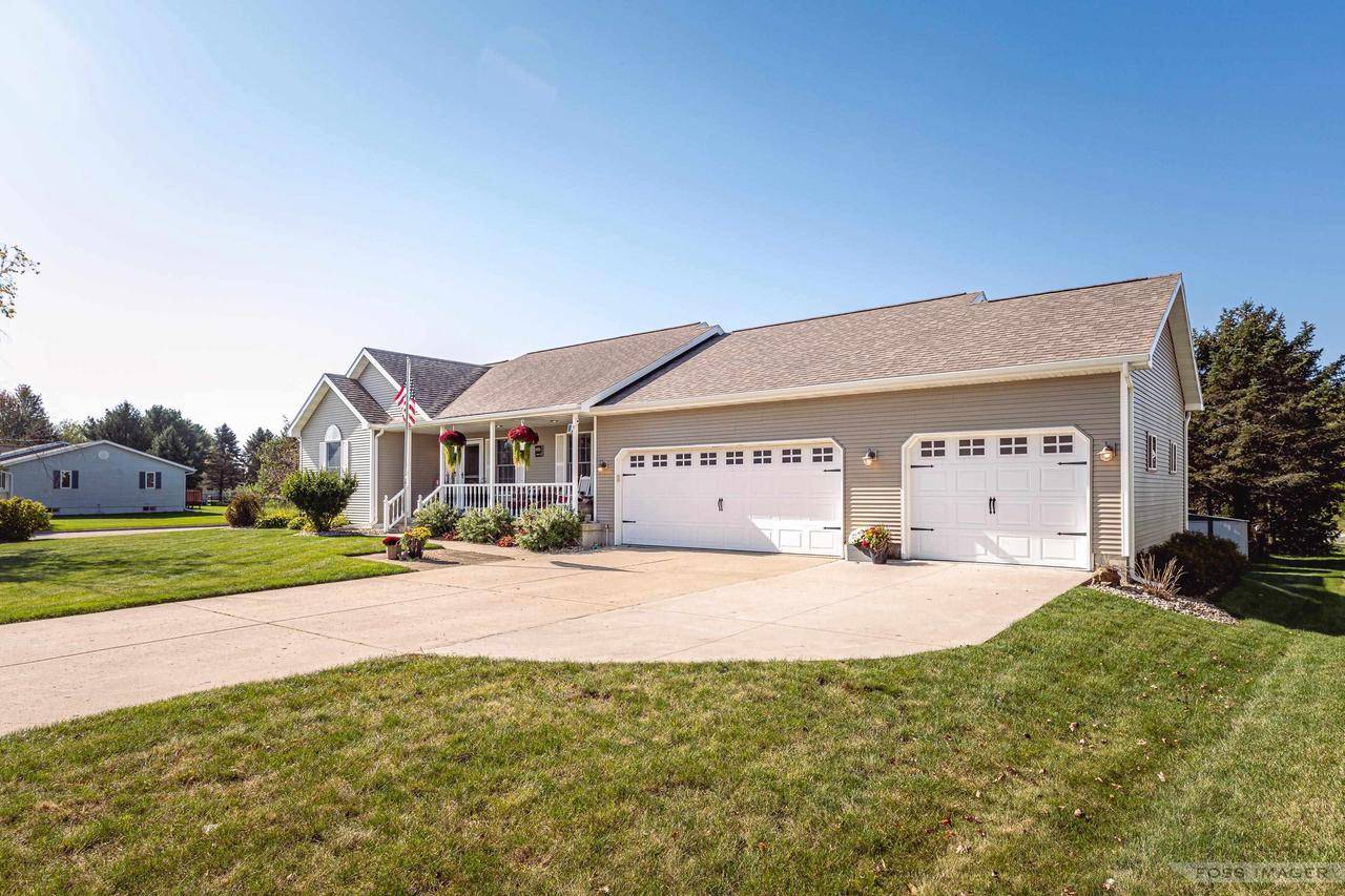 Belleville, WI 53508,905 Ann Court