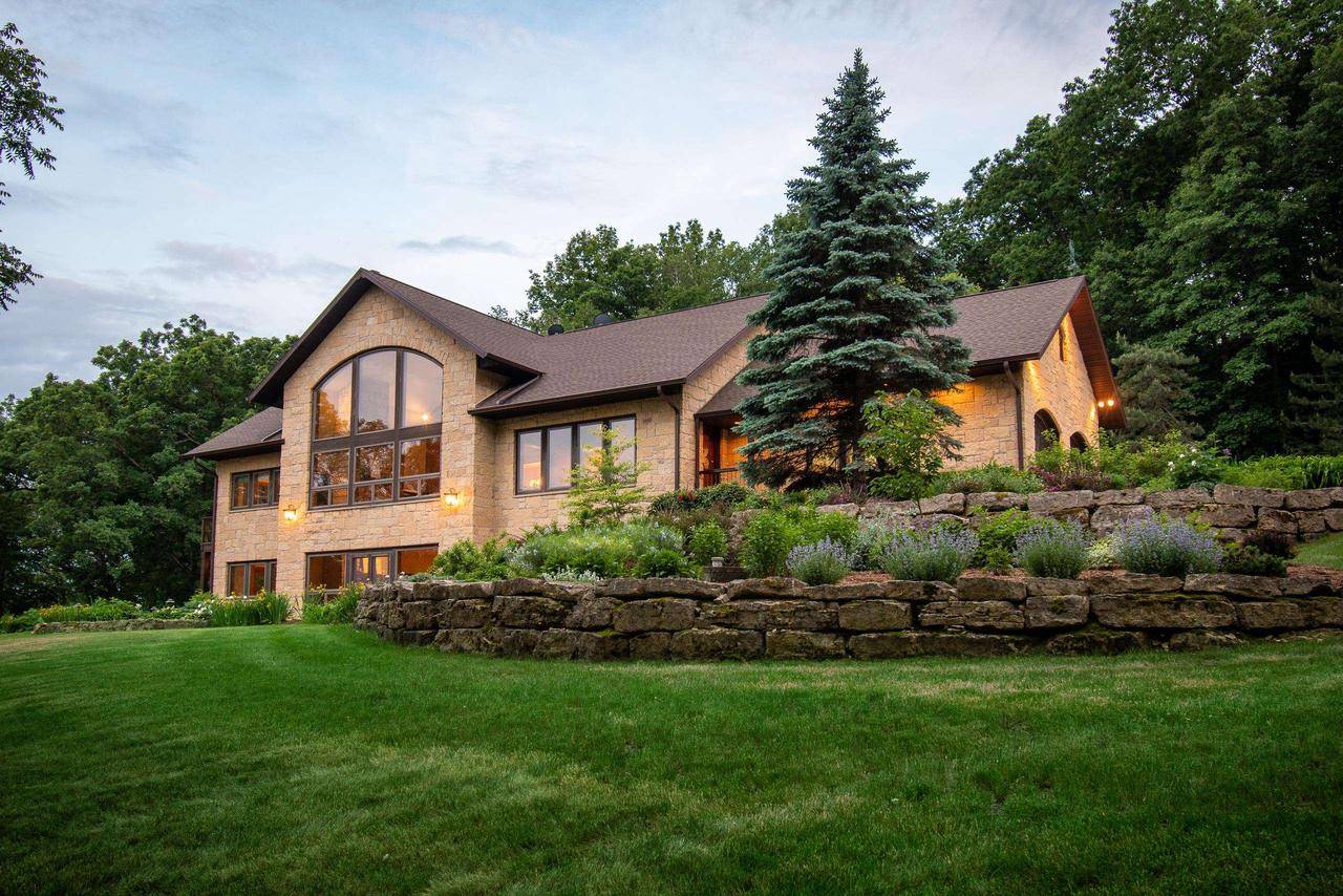 Spring Green, WI 53588,5949 Korback Road