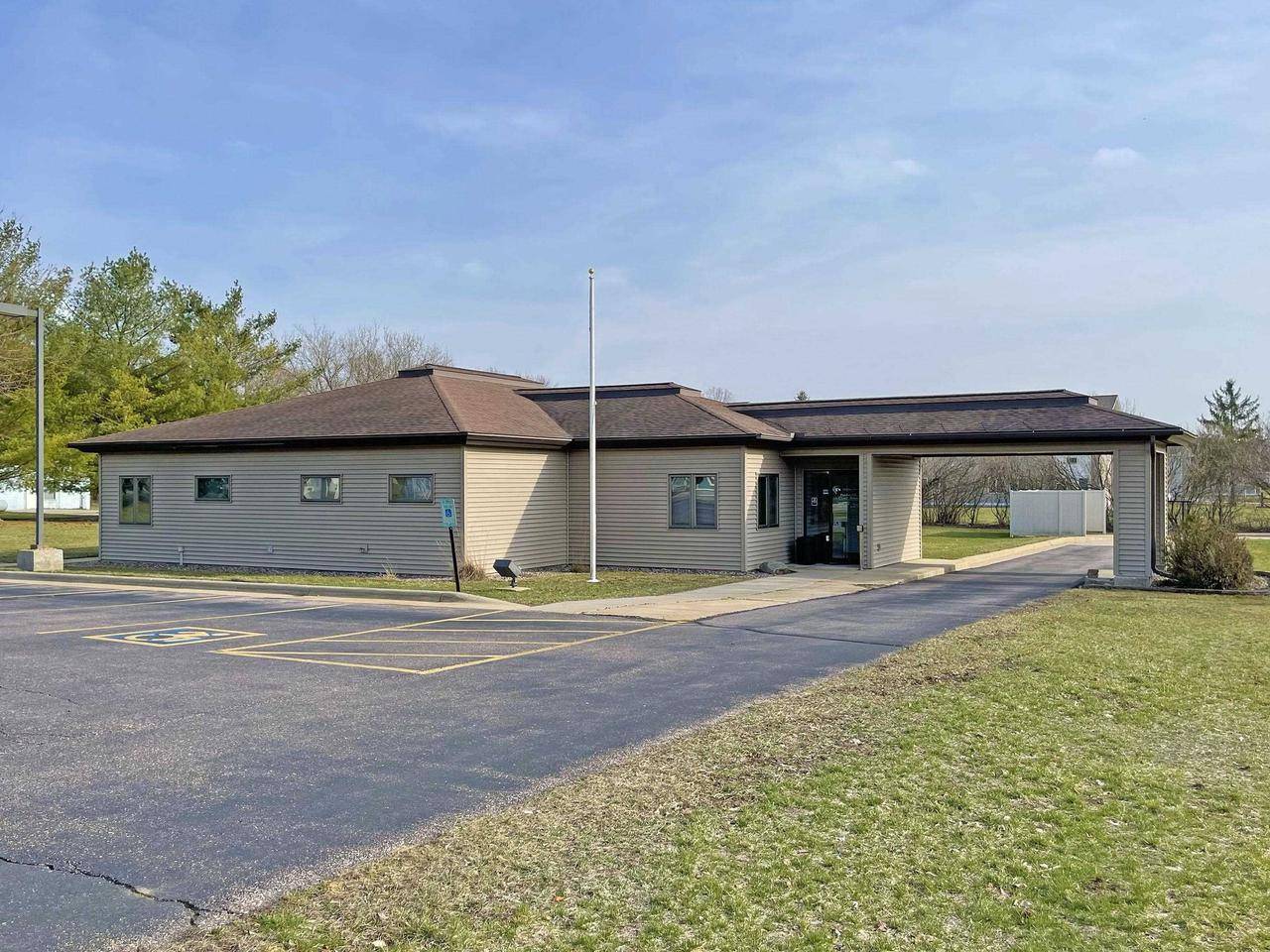 Pardeeville, WI 53954,102 GILLETTE Street