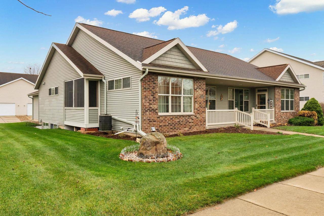 Fitchburg, WI 53711,5221 Teaberry Lane