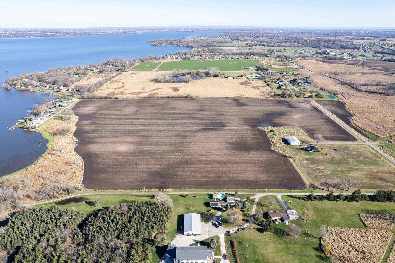 Omro, WI 54963,Springbrook Road