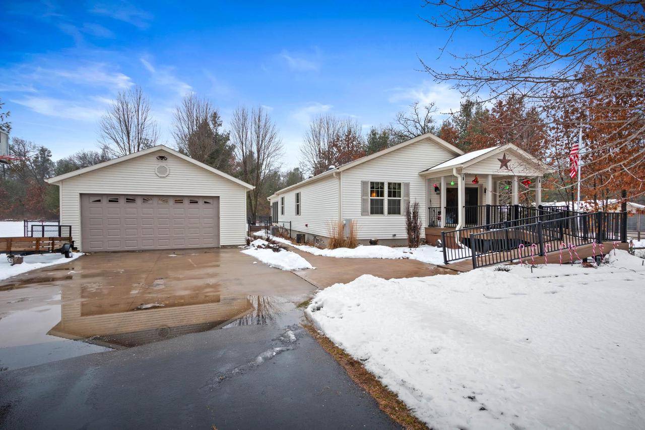 Nekoosa, WI 54457,545 Feather Trail