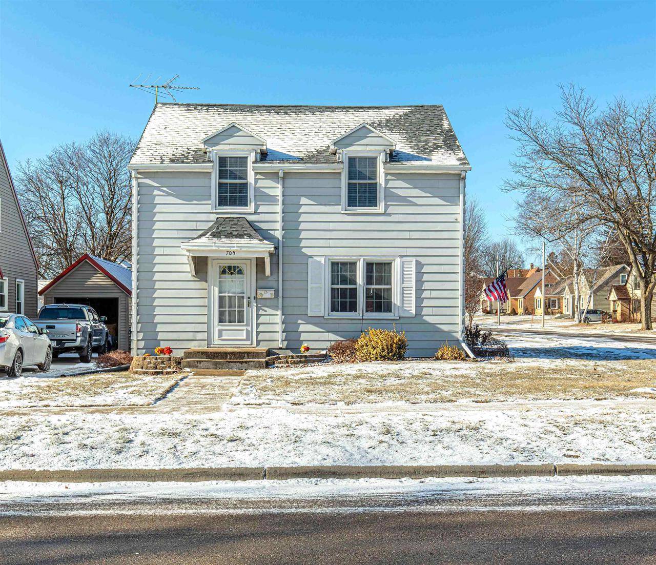 Monroe, WI 53566,705 25th Avenue