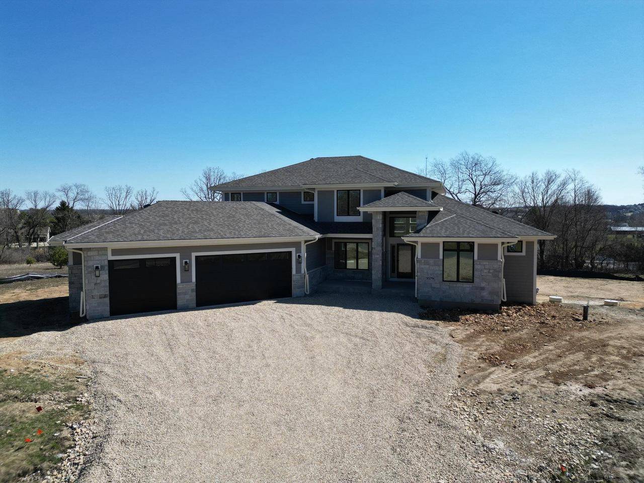 Middleton, WI 53593,3579 Superior Oak Drive