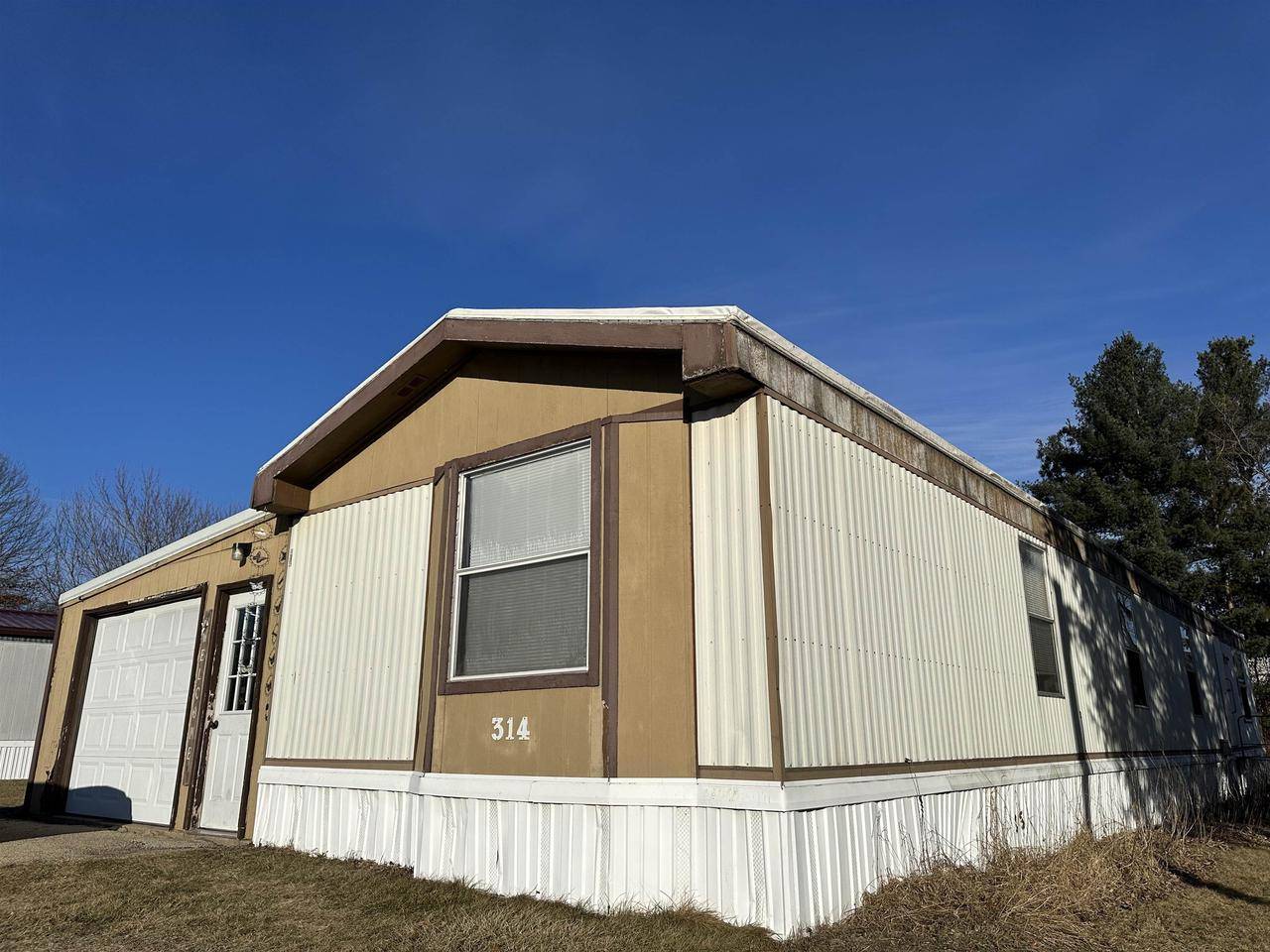 Tomah, WI 54660,314 James Street #140