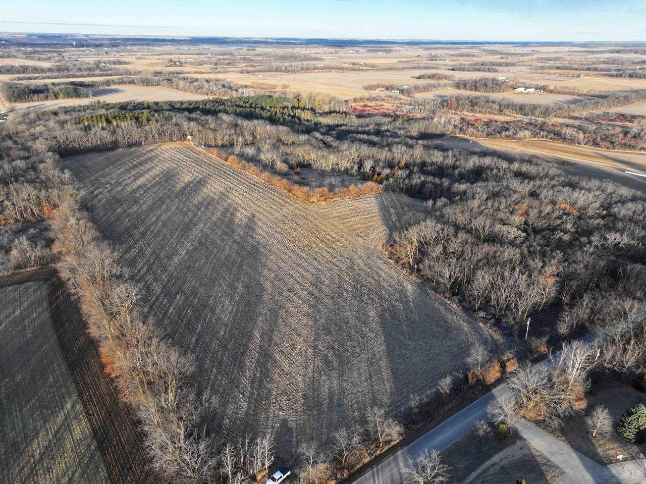 Spring Valley, WI 53576,35 M/L Acres South Nelson Road