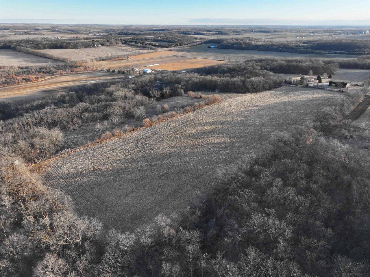 Spring Valley, WI 53576,35 M/L Acres South Nelson Road