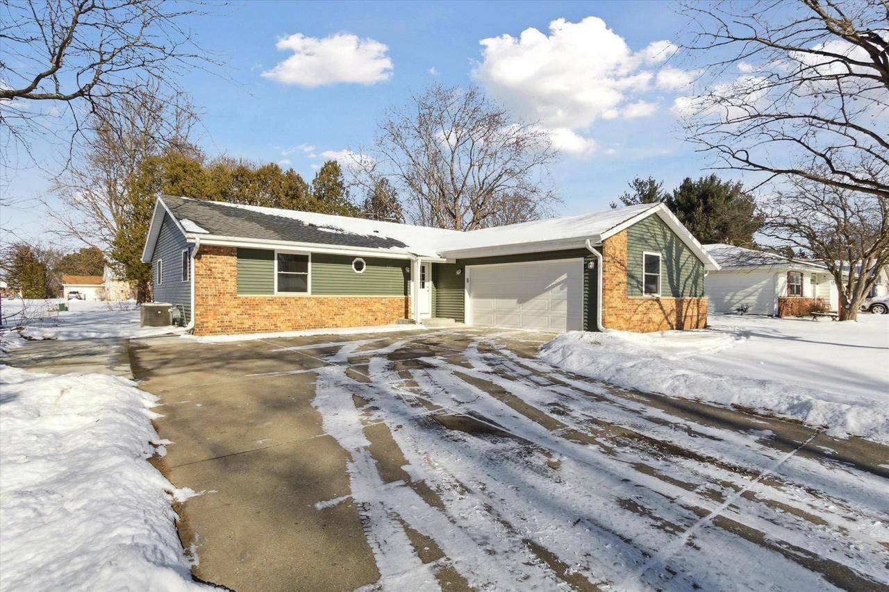 Janesville, WI 53546,4211 Chadswyck Drive