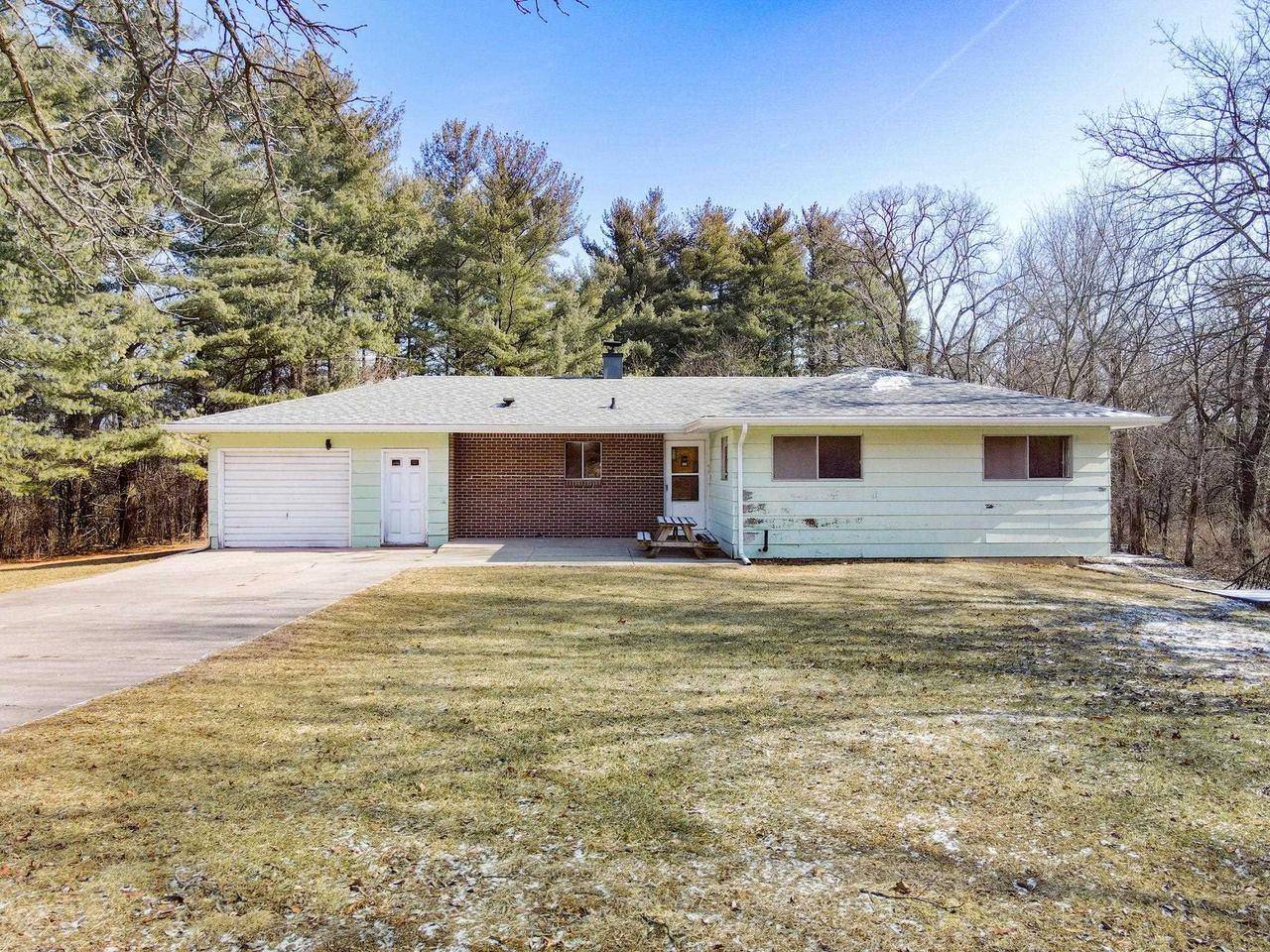 Beloit, WI 53511,9335 S County Road H