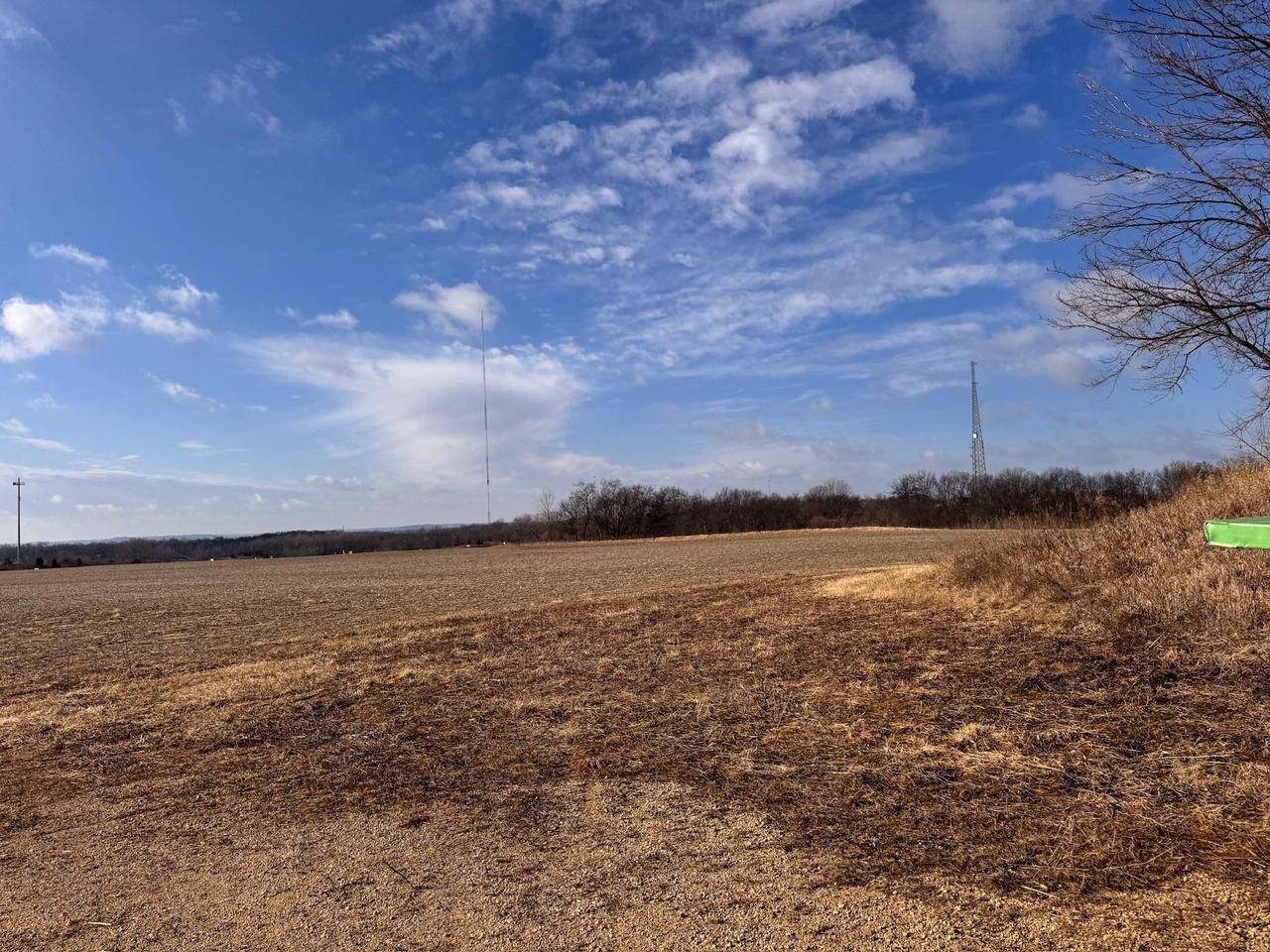 Hazel Green, WI 53811,527 Badger Road