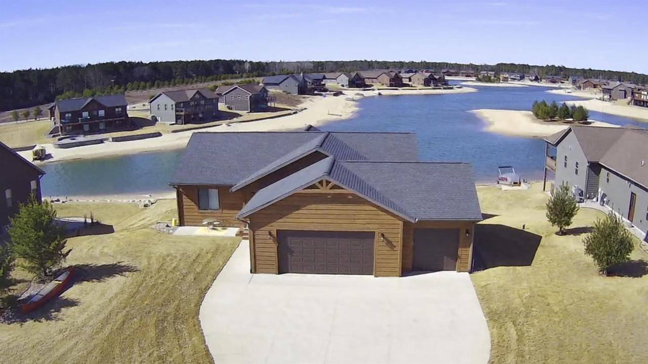 New Lisbon, WI 53950,N8551 Lake Cabin Drive