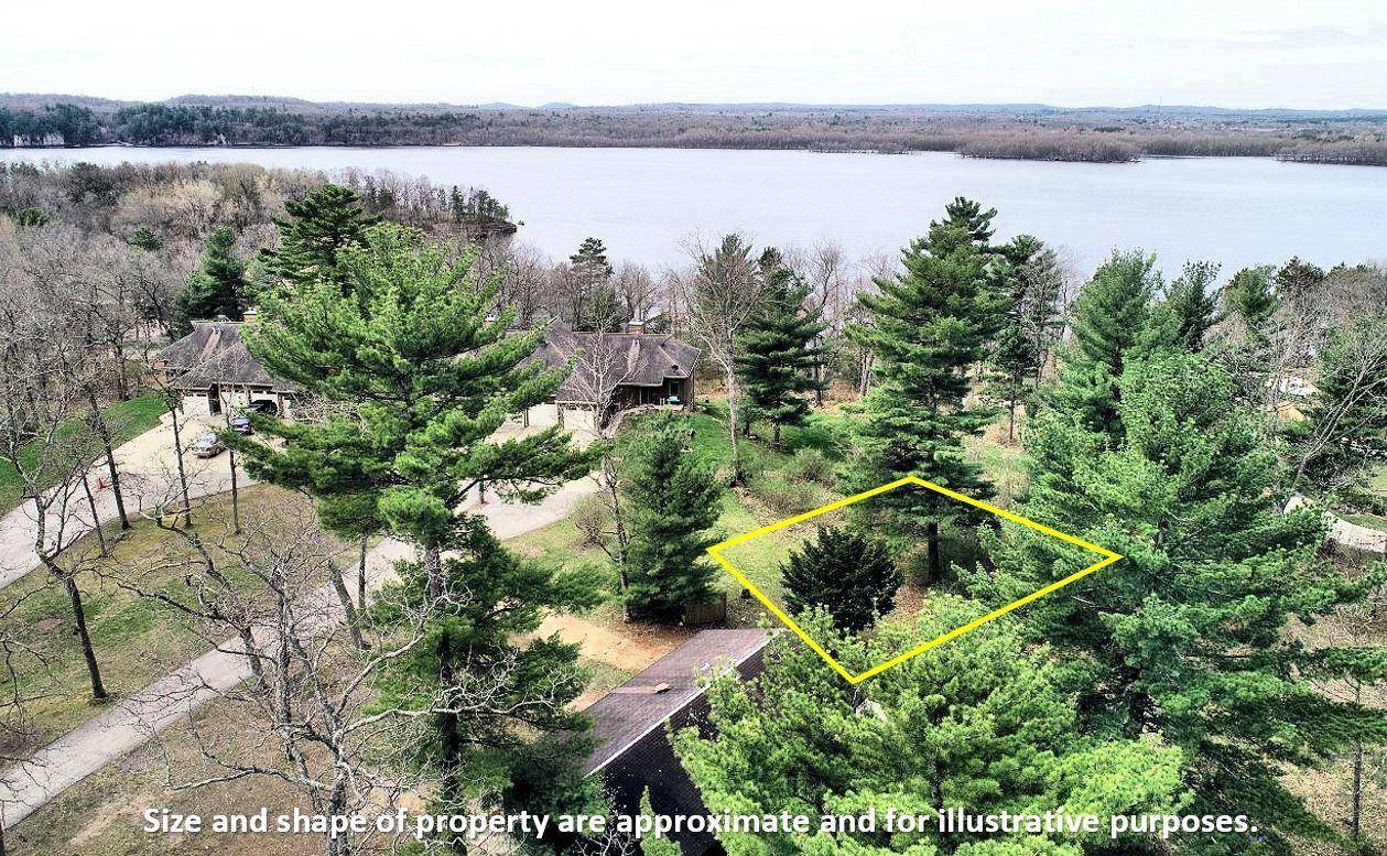 Wisconsin Dells, WI 53965,Bldg 20 1-2 Greenway Crossing PV