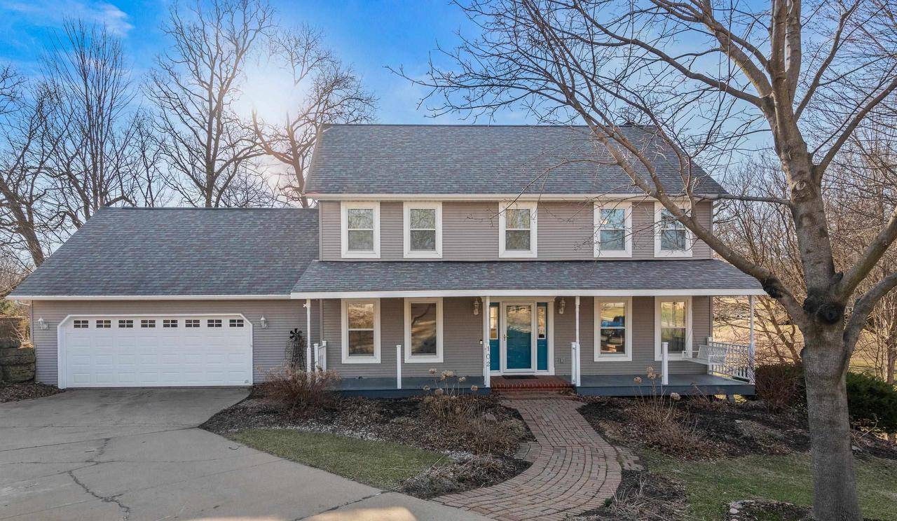 Mount Horeb, WI 53572,102 Hickory Drive