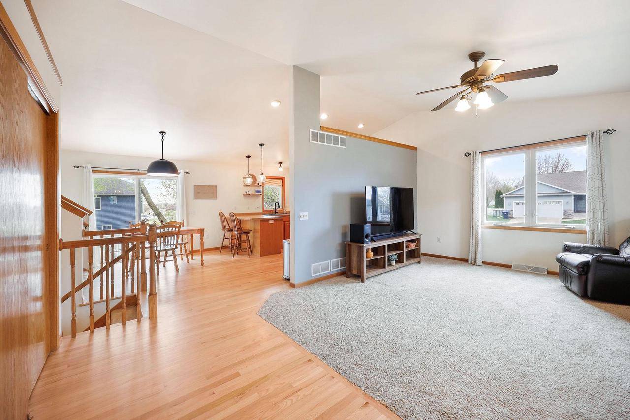 Marshall, WI 53559,317 Springview Drive