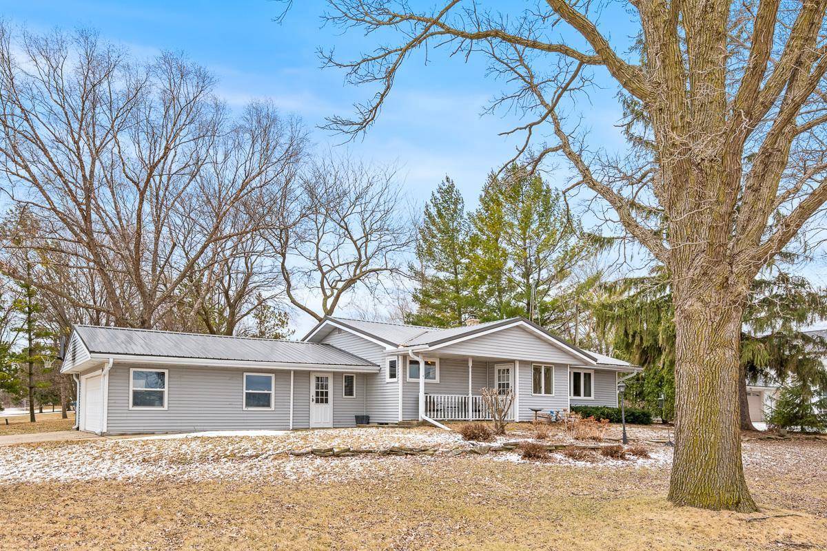 Waupun, WI 53963,N12071 Shamrock Road