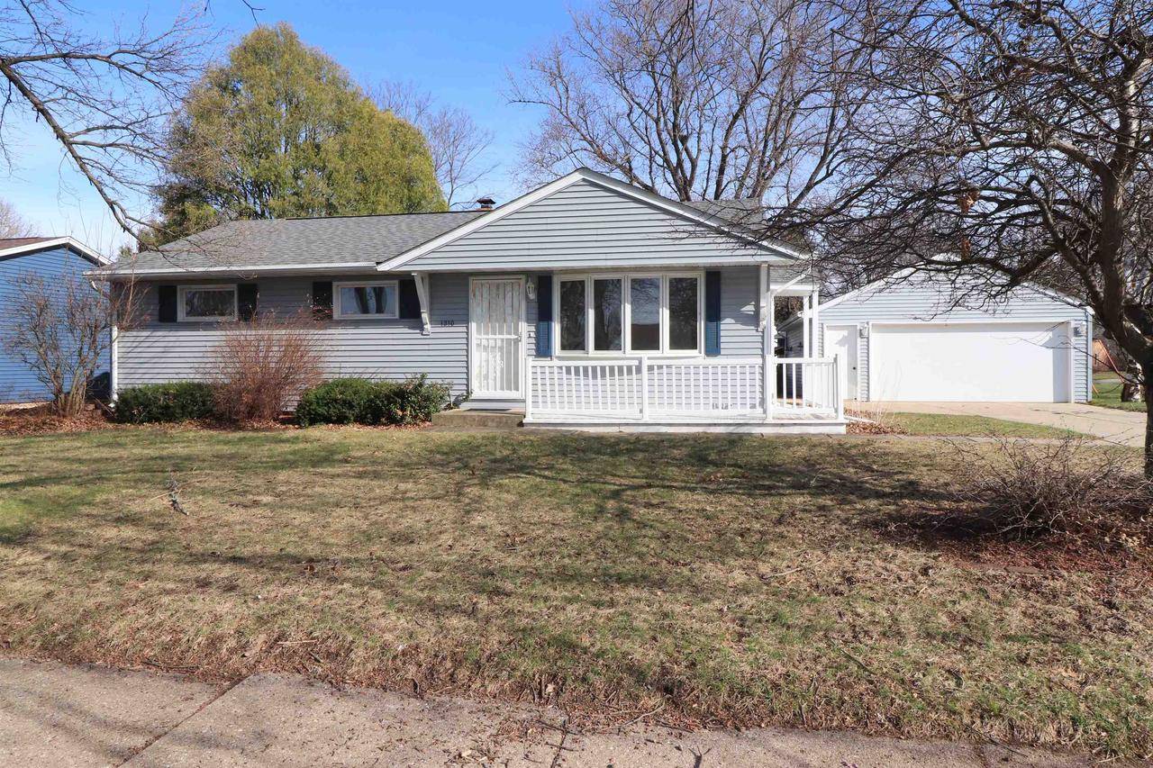 Janesville, WI 53546,1210 Nicolet Street