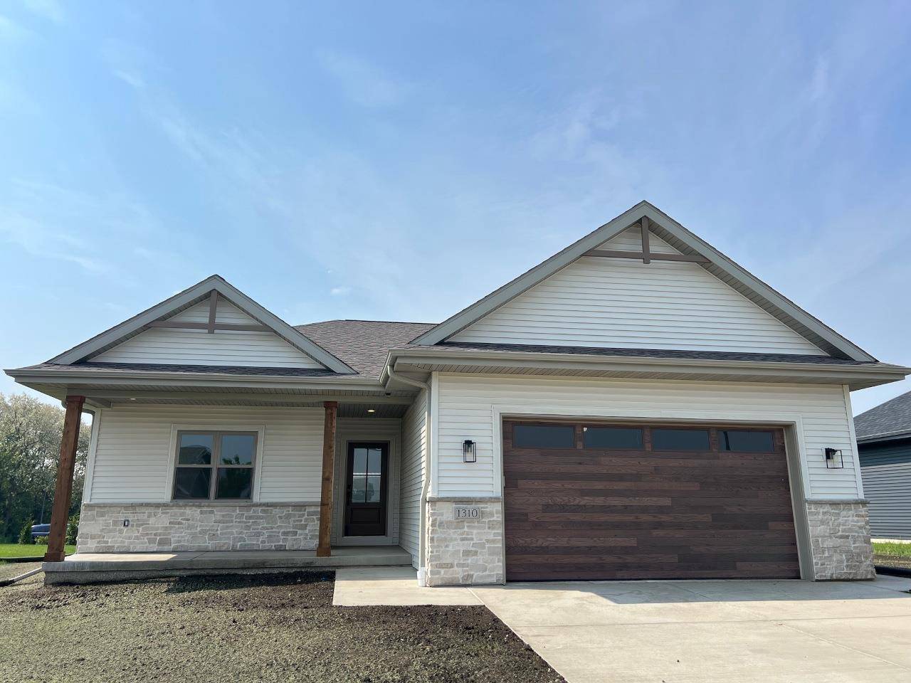 Waunakee, WI 53597,1310 Spahn Drive