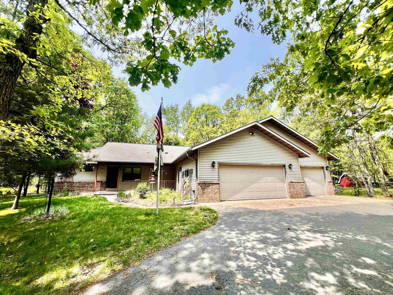 Nekoosa, WI 54457,489 Sir Winston Trail