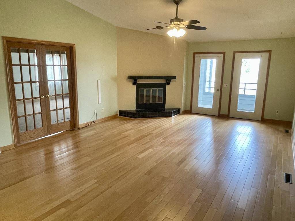 Wisconsin Dells, WI 53965,530 E Hiawatha Drive #318