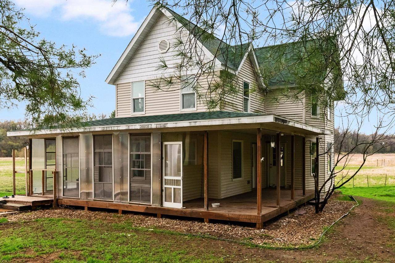 Blue Mounds, WI 53517,1553 Evergreen Road