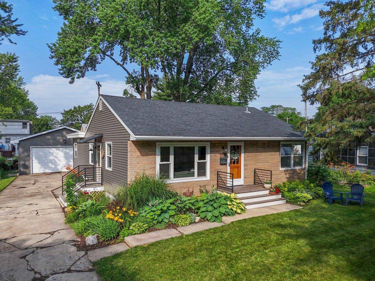 Madison, WI 53714,3725 Clover Lane
