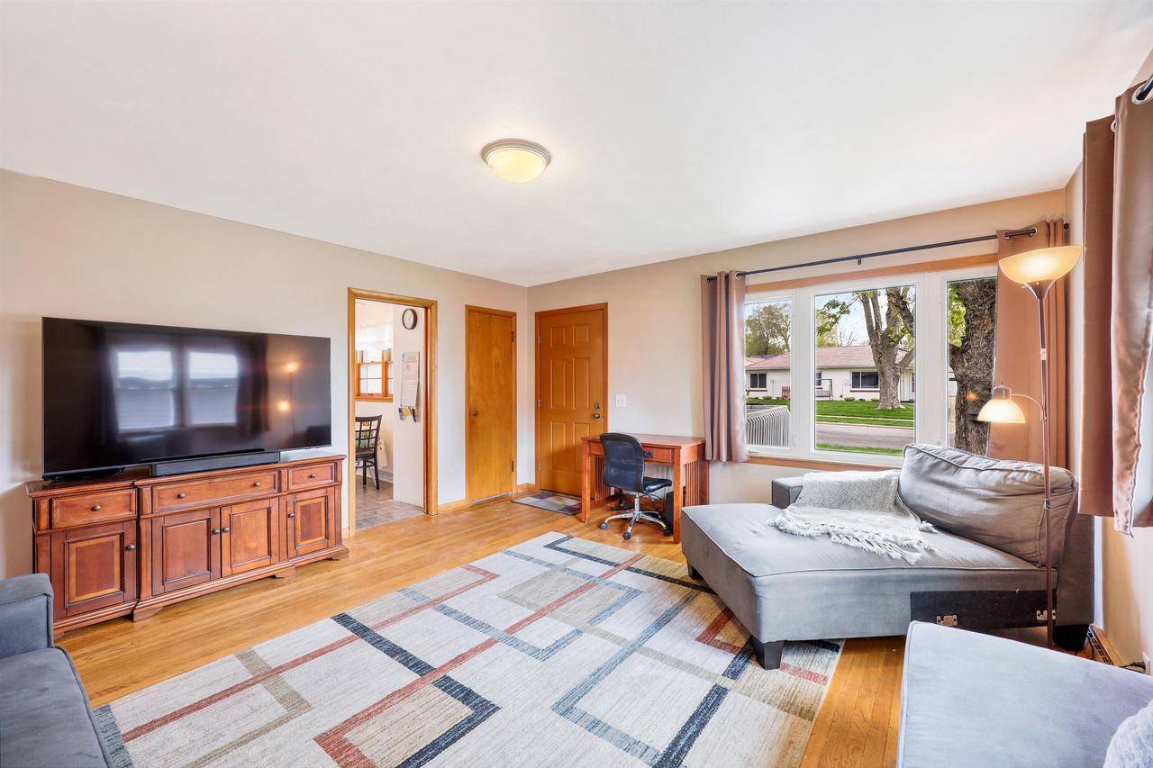 Sun Prairie, WI 53590,164 Jackson Street