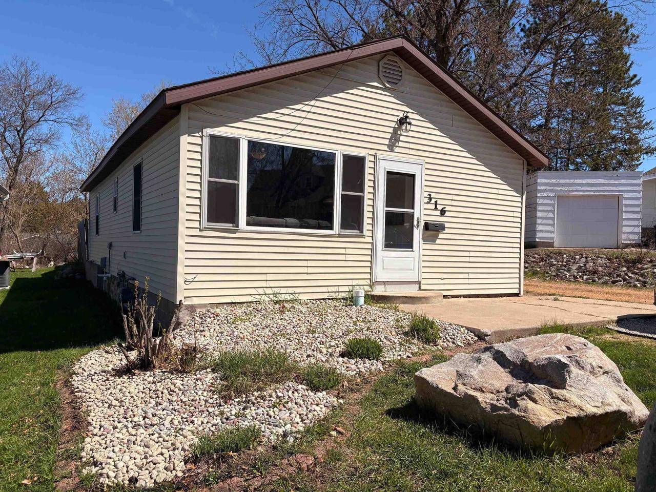 Rhinelander, WI 54501,316 Abner Street