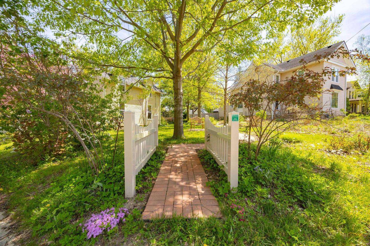 Edgerton, WI 53534,103 E Rollin Street