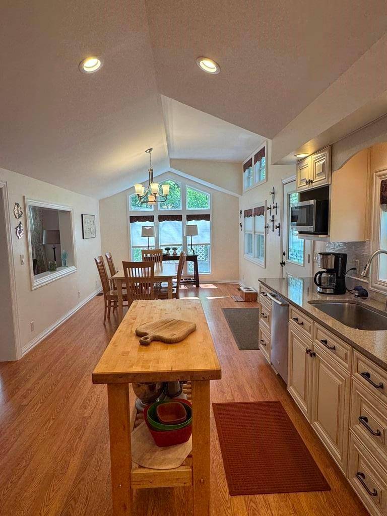 Edgerton, WI 53534,36 Highview Lane