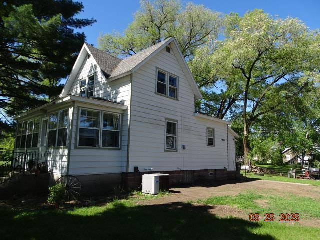 Princeton, WI 54968,413 S Howard Street