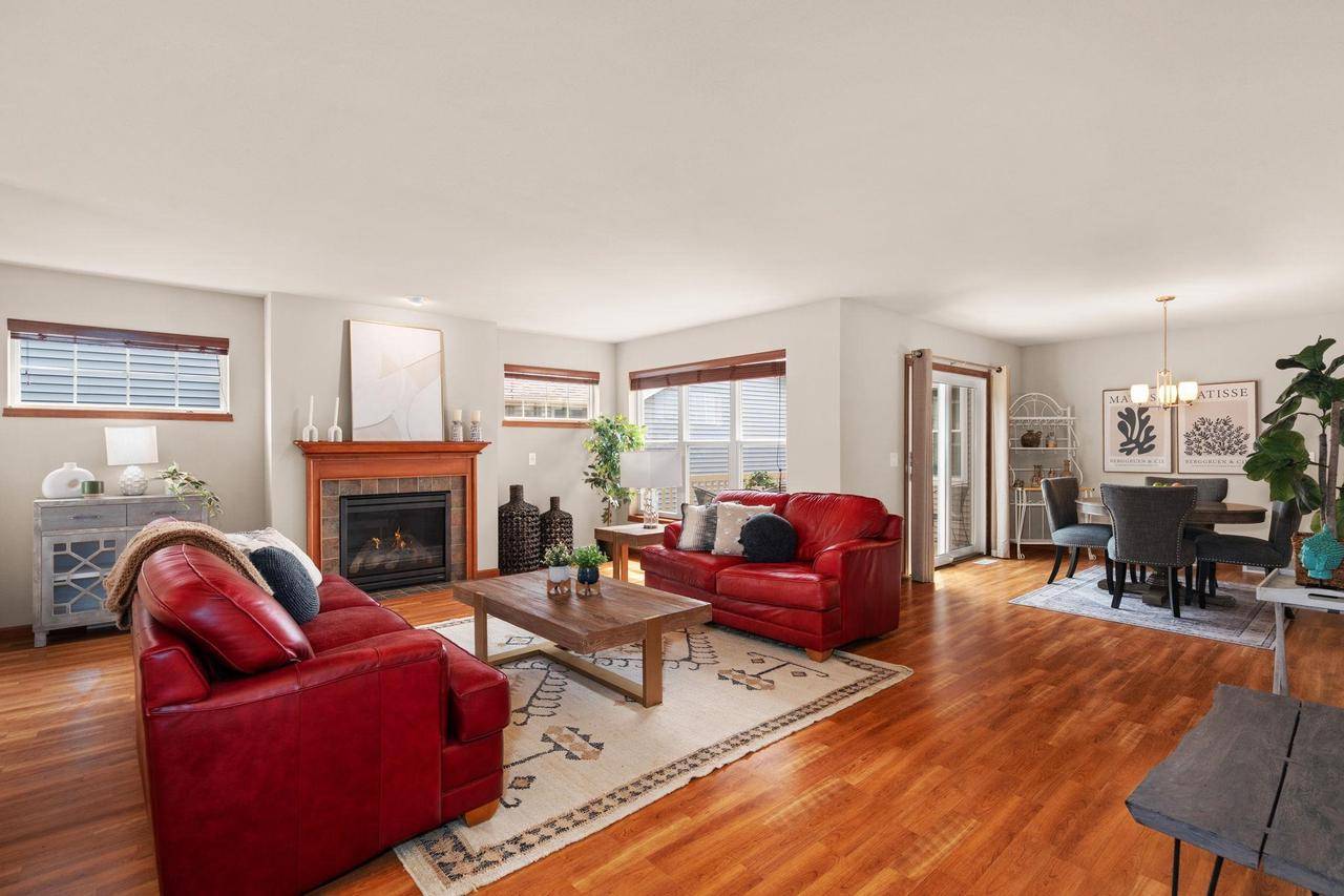 Verona, WI 53593,642 Lone Oak Lane