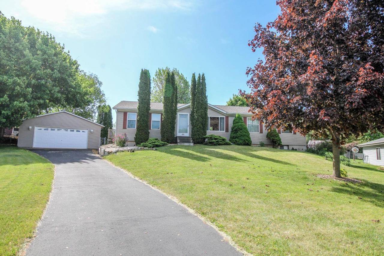 Fort Atkinson, WI 53538,400 Oak Ridge Court