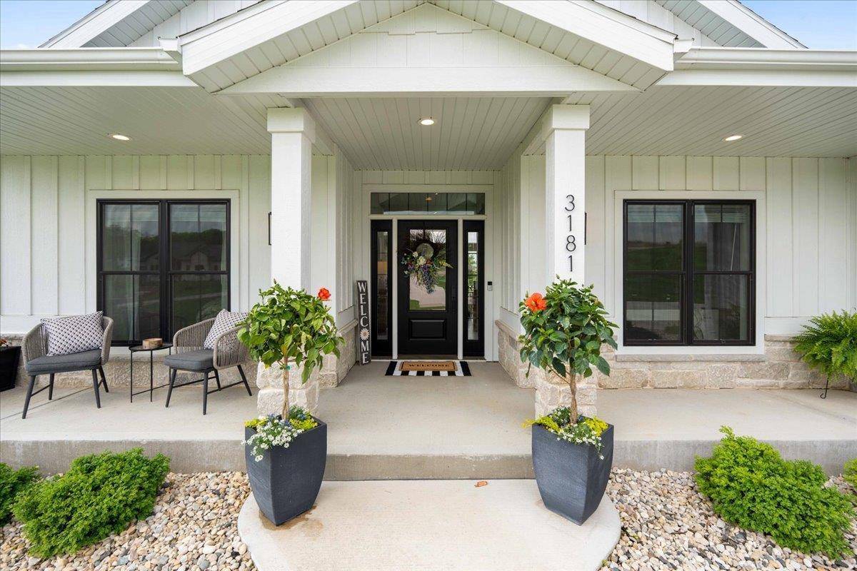 Verona, WI 53593,3181 Fox Hill Trail