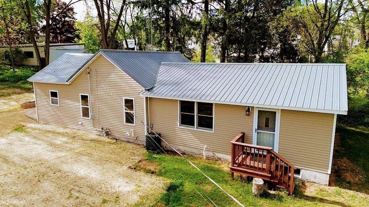 Montello, WI 53949,73 Church Street