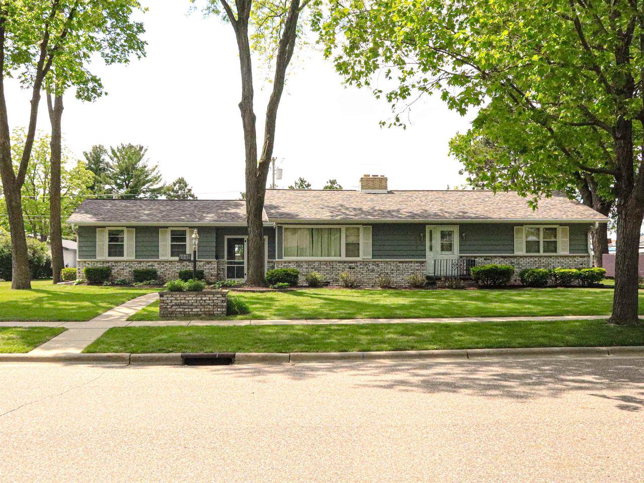 Sauk City, WI 53583,1007 Franklin Street