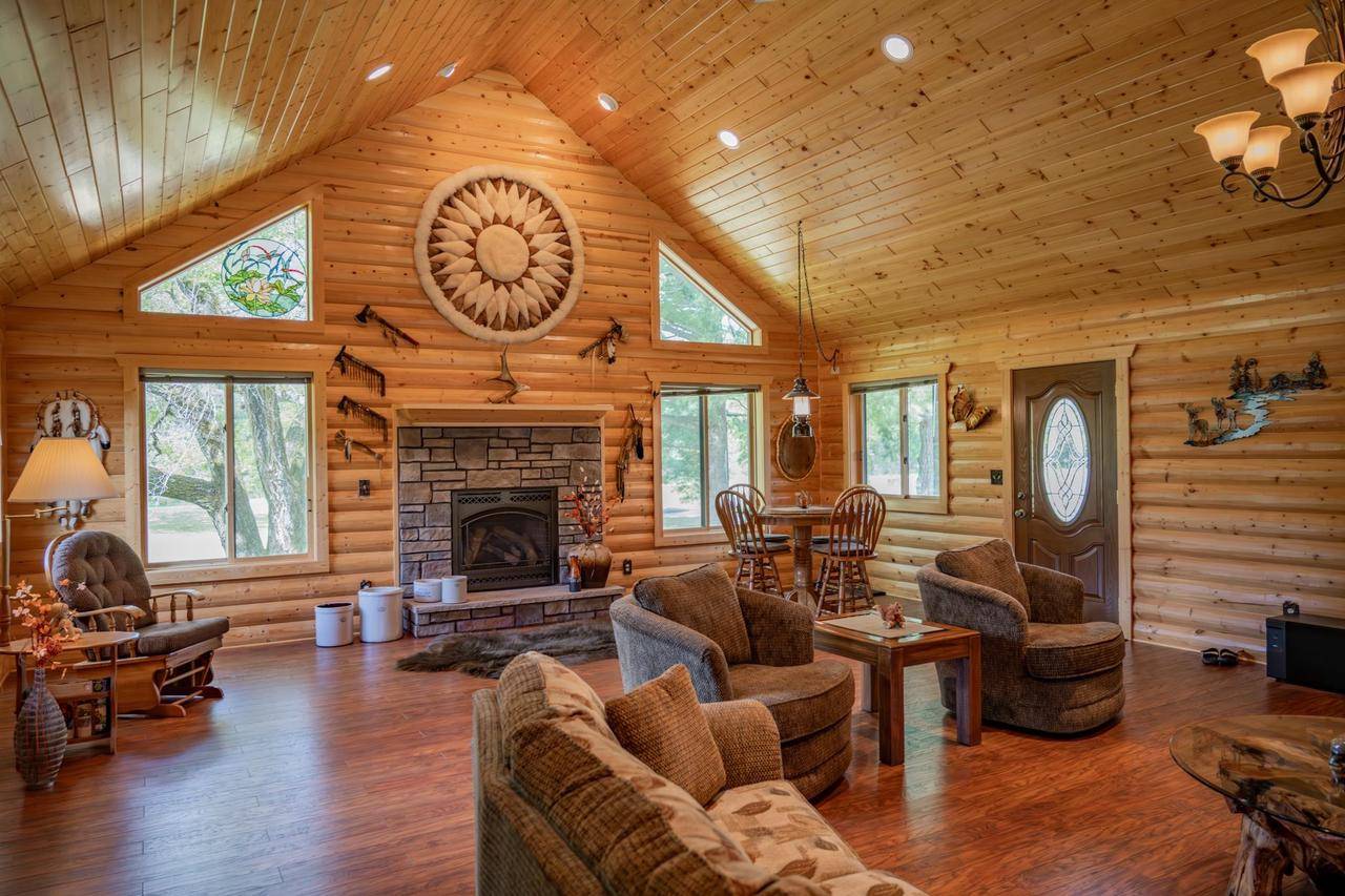 Necedah, WI 54646,N12124 12th Avenue