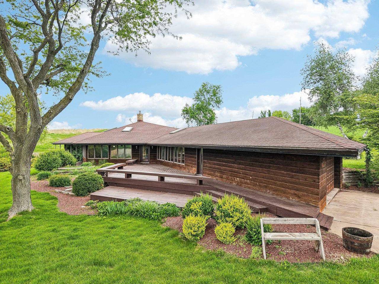 Mineral Point, WI 53565,1510 County Road QQ