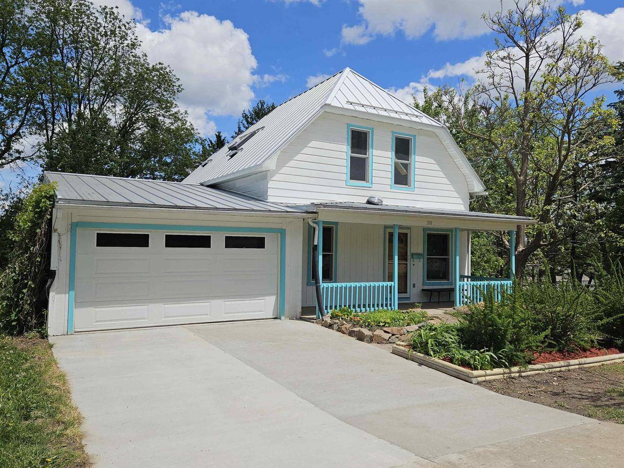 Viroqua, WI 54665,310 Independence Street