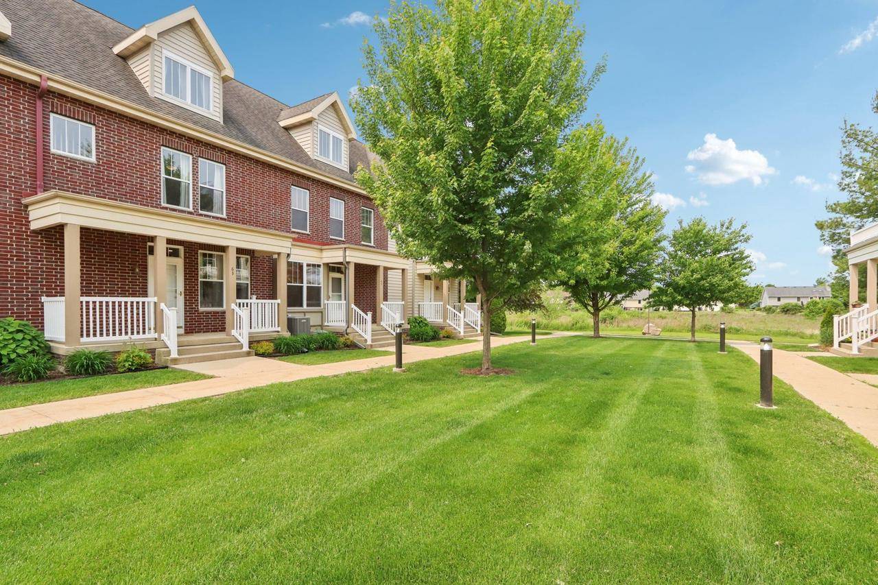 Fitchburg, WI 53711,63 S Gardens Way