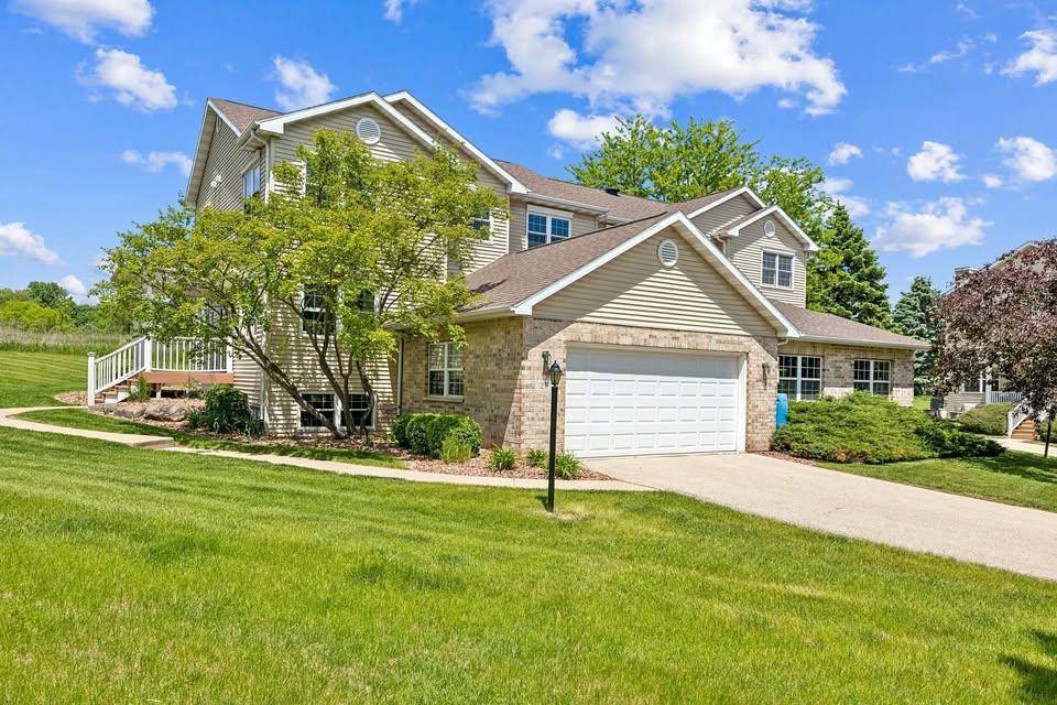 Madison, WI 53719,27 Waterford Circle