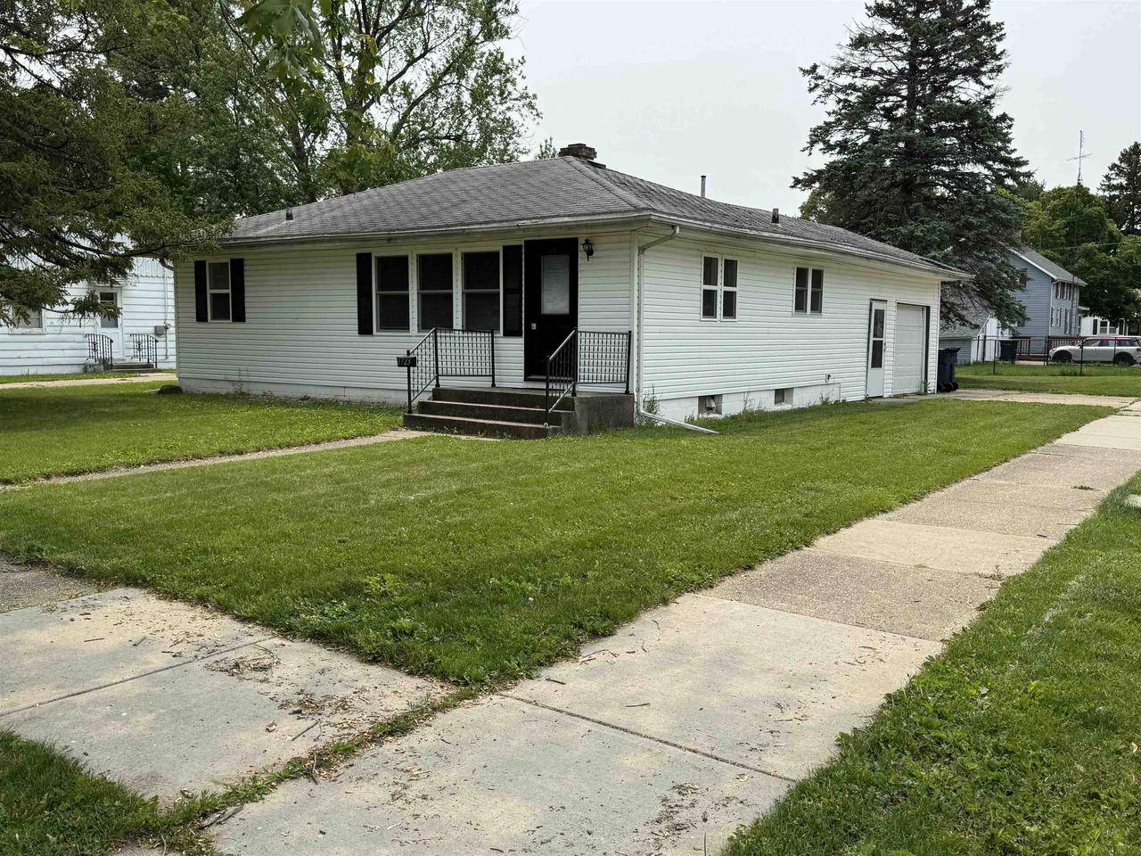 Janesville, WI 53548,1723 Barham Avenue