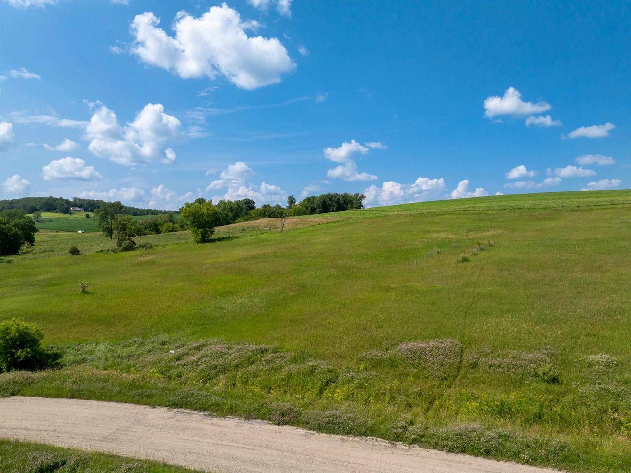 La Valle, WI 53941,L1135 Amsterdam Court