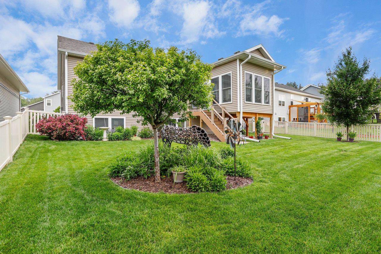 Madison, WI 53718,1822 Pipers Brook Drive