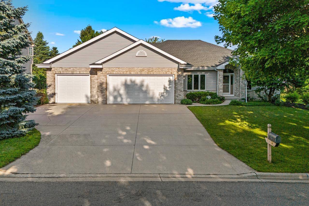 Madison, WI 53717,23 Foxglove Circle