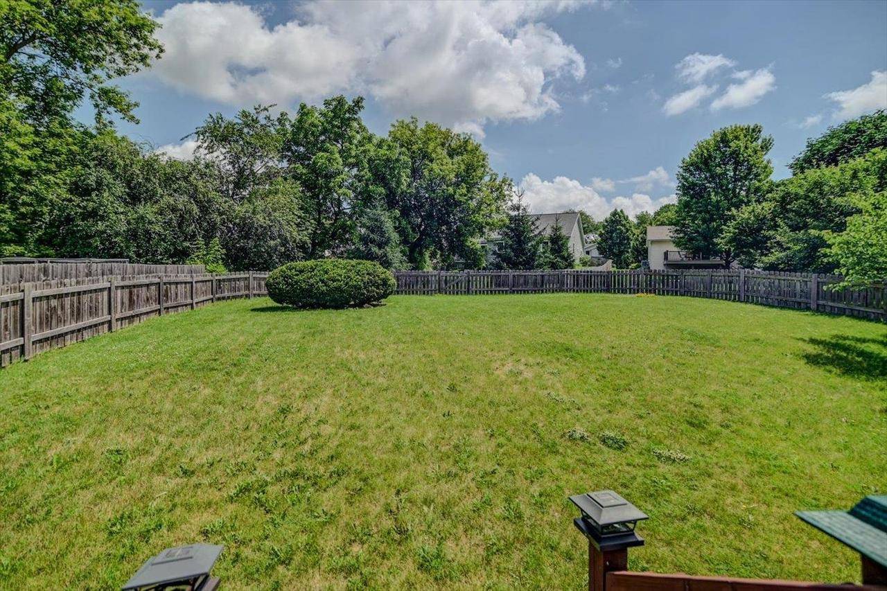Madison, WI 53719,7522 Crawling Stone Road