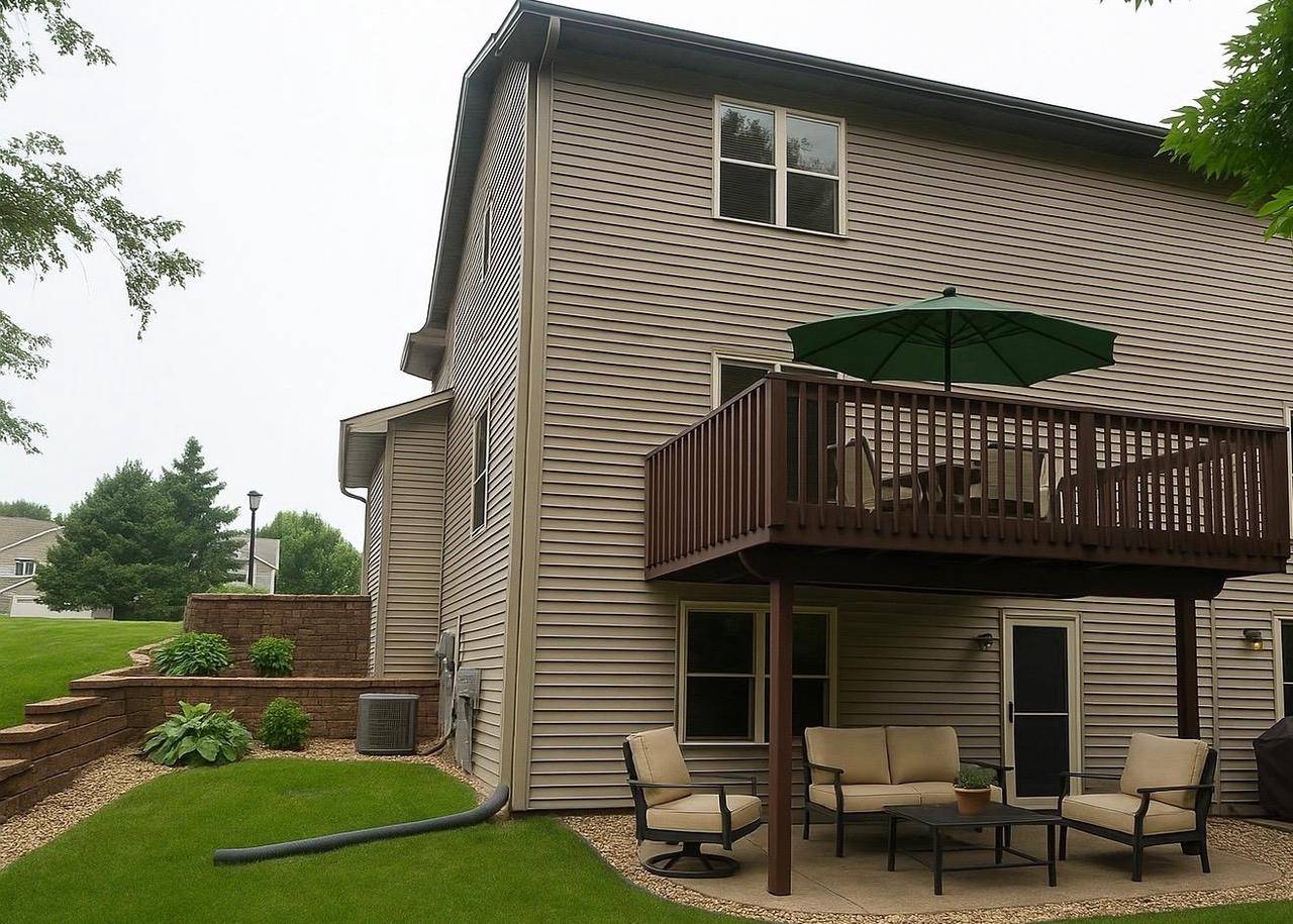 Sun Prairie, WI 53590,555 Kelvington Drive #4