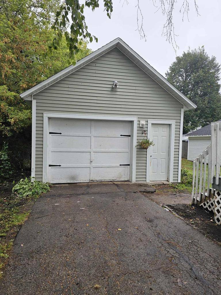Waupun, WI 53963,556 E Jefferson Street